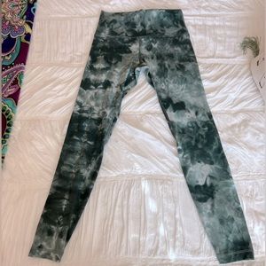 Lululemon Align 28” inseam - Size 8